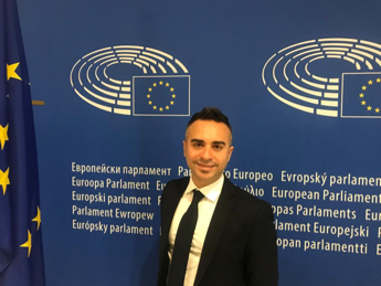 Migranti, sindaco Lampedusa: “Noi zattera Mediterraneo, da Ue immobile solo critiche”