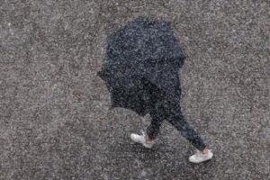 Arriva il vero inverno, temperature in calo e neve in pianura: le previsioni meteo
