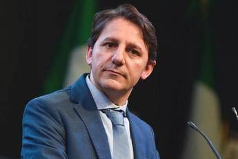 Calabria, centrosinistra ufficializza candidatura di Tridico: “Accetto con orgoglio, momento di svolta per la mia terra”