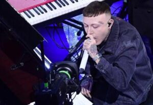 Milan-Roma, Lazza: “Coro sui napoletani? Solo ironia calcistica”