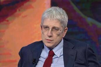 Roma, Mario Giordano: “Aggredita troupe ‘Fuori dal Coro’ al Quarticciolo”