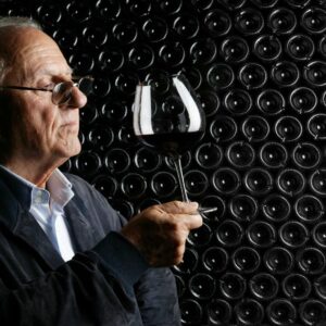 Mondo del vino in lutto: è morto Dino Illuminati pioniere del Montepulciano