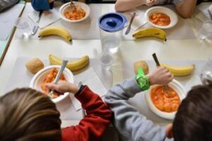 Minelli, ‘mense fonte d’ansia per genitori, ecco come comporre menu’