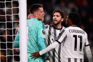 Szczesny annuncia il ritiro: “Ho dato al gioco 18 anni, ora con la famiglia”