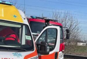 Incendio in casa nella notte, un morto e due feriti a Calasca Castiglione