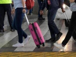 Voli cancellati e ritardi in vacanza? Ecco come far valere i propri diritti dopo il rientro