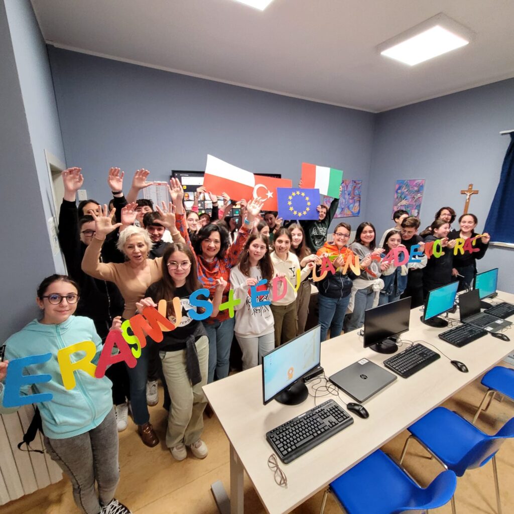 Erasmus plus: nell’istituto comprensivo di Atri continua il percorso di internazionalizzazione