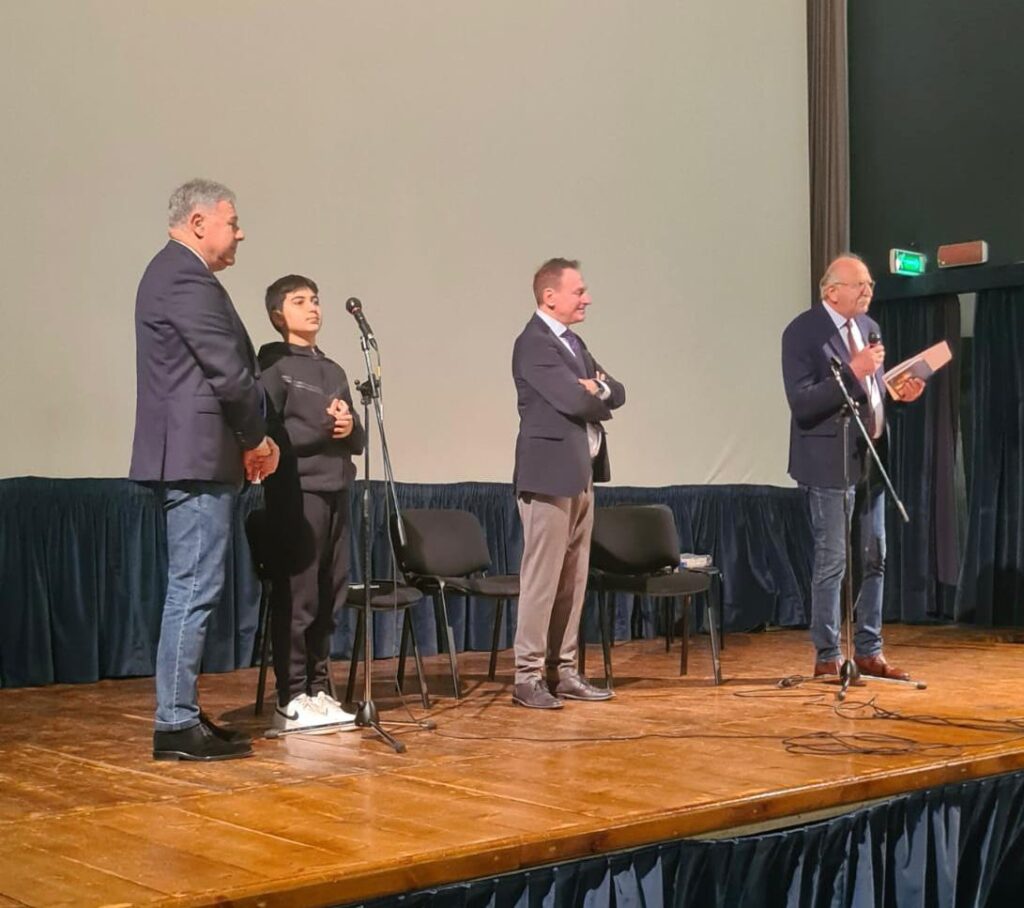 Pescara, arriva nelle scuole il libro Italiani o Italieni?