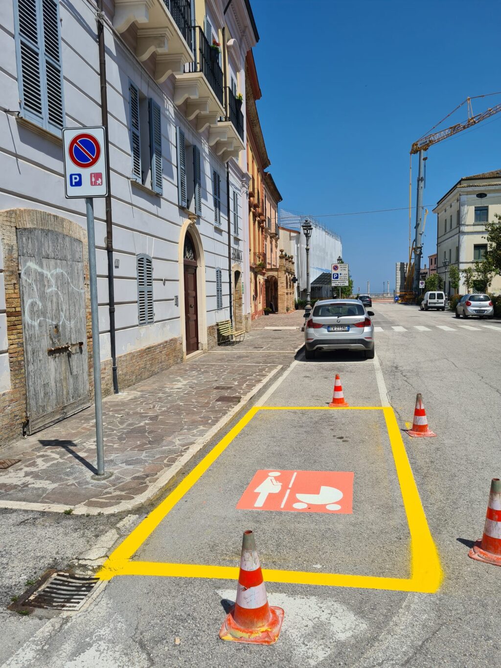 Mosciano Sant’Angelo: installati sul territorio 9 “parcheggi rosa”