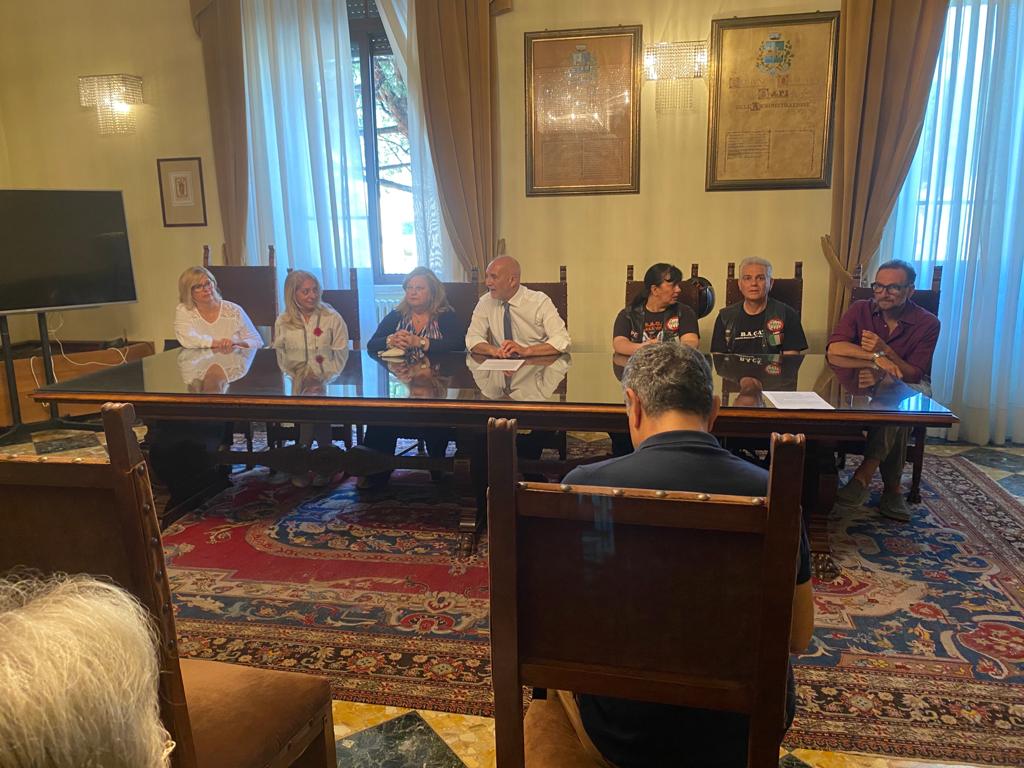 “Il Velo di Iside” dedicata  a Giulia e al piccolo Thiago