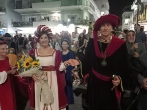 Tortoreto, Palio del Barone: bagno di folla per l’apertura della XX edizione