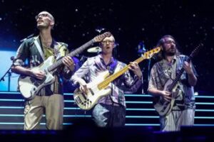 Pinguini Tattici Nucleari e il tour sold out: “Band dei record? Preferiamo essere quella dei ricordi”