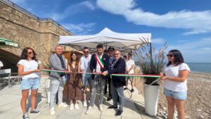 Rocca San Giovanni inaugura la spiaggia accessibile in località La Foce