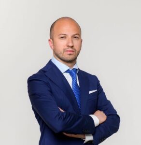 Martinsicuro, Battesimo Civico con copia della Costituzione ai neo 18enni