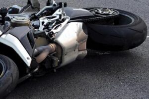 Albania, 17enne con l’auto investe e uccide 2 motociclisti italiani
