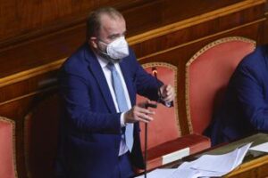 Meloni a Caivano, coordinatore Fdi su sms ‘festanti per Giorgia’: “Reso male mio pensiero”