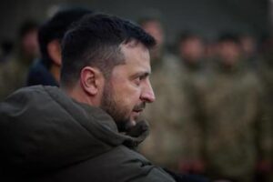 Ucraina, Zelensky caccia Reznikov: “Voglio un nuovo ministro della Difesa”