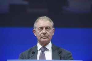 Urso: “Il governo crede alla funzione significativa dei manager, orgoglio made in Italy”