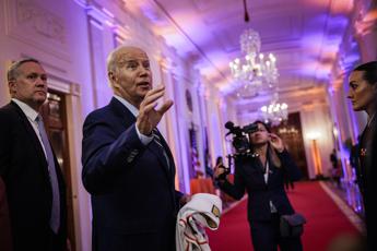 Usa, Biden contro Speaker Camera: “Accordo terribile, sarà shutdown”