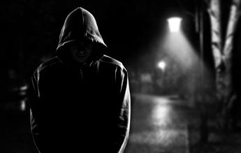 “Agente straniero”, 007 Gb: ecco cosa c’è dietro le parole usate dalla Russia