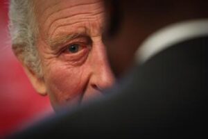 Carlo III e la passione per Star Trek, i fan degli Ufo: “Dica cosa sa”