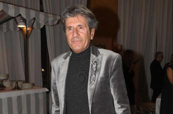 Corona in tv, Ippoliti: “Perché pagare chi denuncia un reato?”