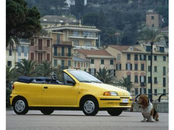 Fiat Punto compie 30 anni