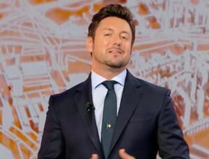 Giambruno, stop a conduzione ‘Diario del giorno’ dopo i fuorionda: la decisione