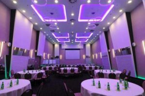 Il design passa anche dalla luce: il progetto dell’illuminazione per arredare con stile