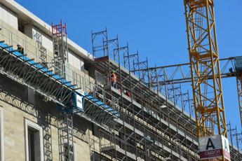 Imprese, tra luglio e settembre più aperture e meno chiusure su 2022, +15.400