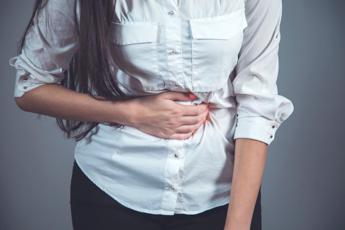 Influenza intestinale 2023, sintomi: cosa c’è da sapere