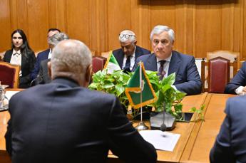 Israele, Tajani in Egitto: “Massimo impegno per ostaggi italo-israeliani”