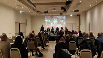 Lavoro, Manageritalia: “Per 78% manager assenza parità genere è problema reale società”