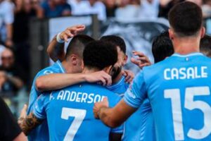 Lazio-Atalanta 3-2, gol decisivo di Vecino e Sarri sale in classifica