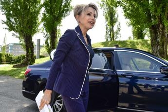 Marina Berlusconi: “Retroscena inventati, stimo molto Giorgia Meloni”