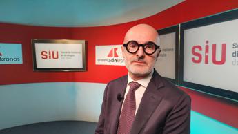 Medicina, Minervini (Siu): “Chirurgia robotica in urologia anche nei piccoli centri”