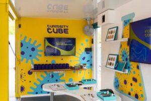 Merck, in Italia ‘Curiosity Cube’ per formare e divertire sulle Stem