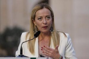 Migranti, Meloni: “Basita per sentenza Catania, pezzo Italia favorisce ingressi illegali”
