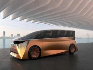 Nissan presenta la nuova Hyper Tourer