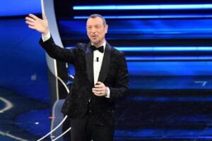 Sanremo Giovani, i 49 cantanti e gruppi in corsa per Festival 2024