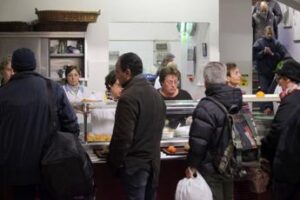 Sardegna, aumenta il rischio povertà nella regione