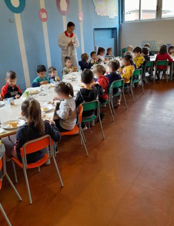 Sesto San Giovanni: riprende il servizio di ristorazione scolastica Dussmann Service. Non solo pasti, sempre più bio, ma attenzione all’inclusione e alla sostenibilità