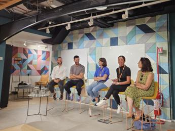 ‘Siamo tutt* famiglia’, Amazon ospita a Milano dialogo in occasione del Coming out day