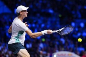 Sinner batte Tiafoe, vola in semifinale a Vienna