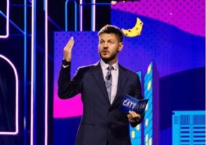 Stasera c’è Cattelan, domani ospite Maria Chiara Giannetta