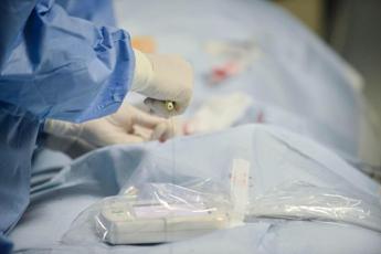 Tumori, cancro uroteliale: nuova terapia dimezza mortalità e raddoppia sopravvivenza