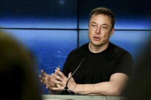 Ucraina contro Elon Musk, nuova puntata: “Vuole che ci arrendiamo al genocidio russo”
