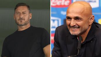 Abbraccio tra Totti e Spalletti, il ct: “Dalla parte del cuore”