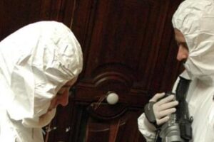 Bergamo, anziana muore cadendo da finestra: arrestata badante ucraina