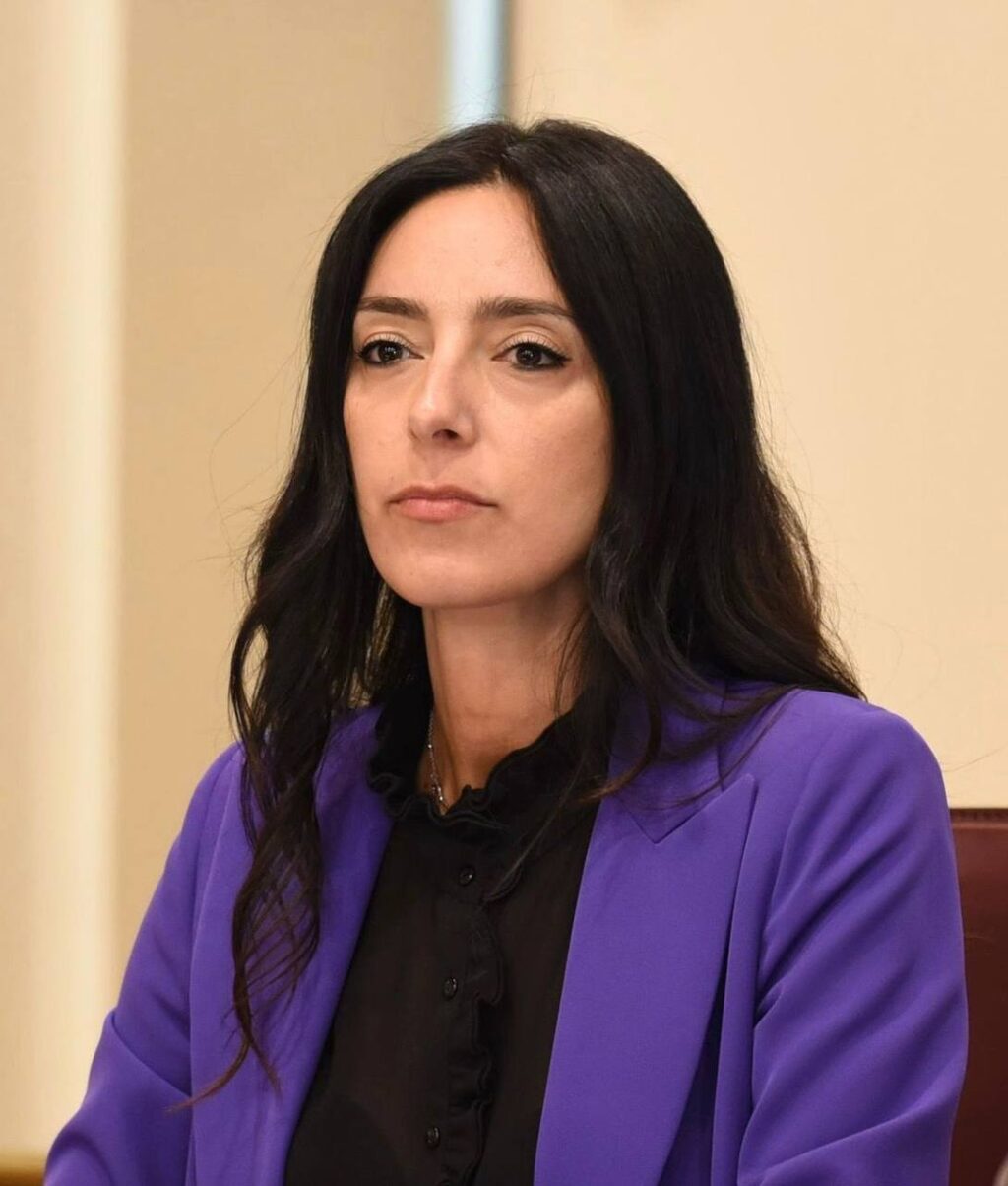 Stella (m5s): "l’amministrazione dica con chiarezza se è dalla parte degli animali oppure no!"